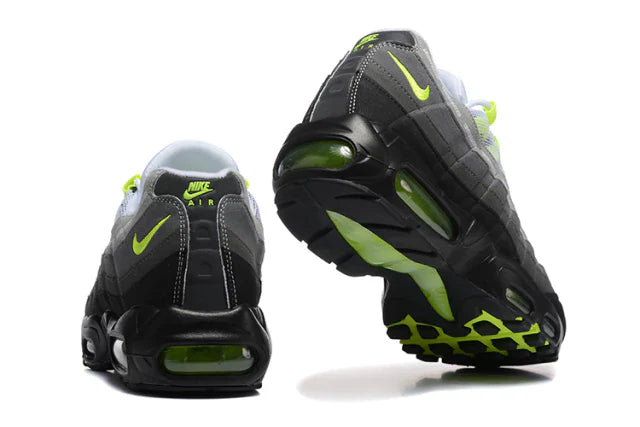 Air Max 95 X Undefeated "Neon Yellow"