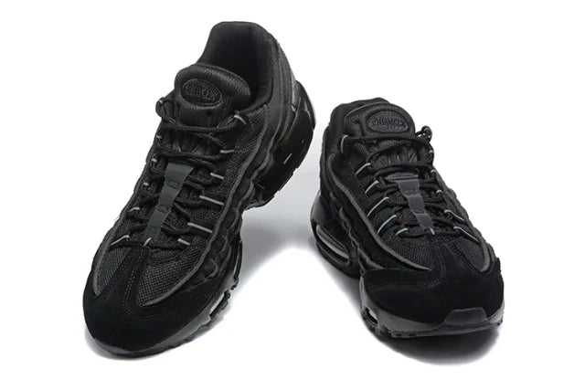 Air Max 95 CDG "Triple Black"