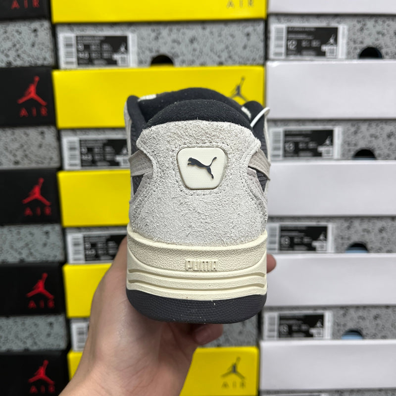 Puma 180 (Cinza/bege)